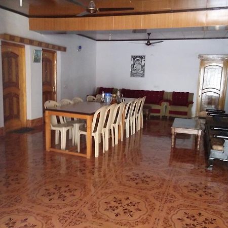 Galaxy Guest House Hundar Kültér fotó