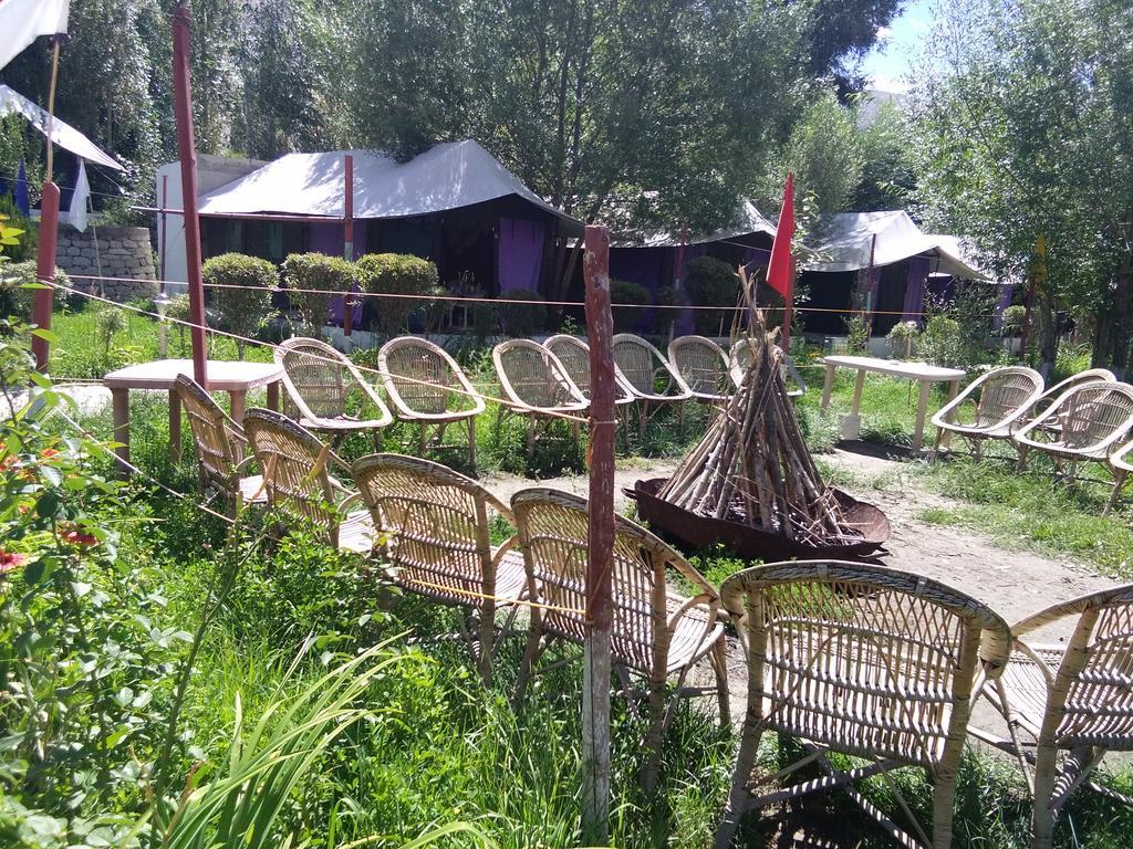 Galaxy Guest House Hundar Kültér fotó