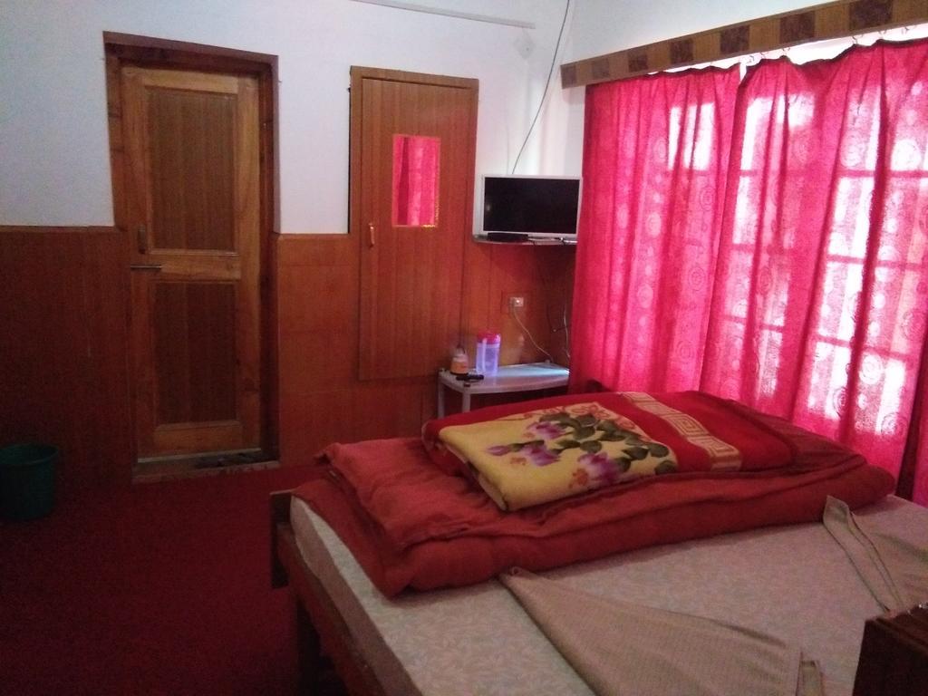 Galaxy Guest House Hundar Kültér fotó